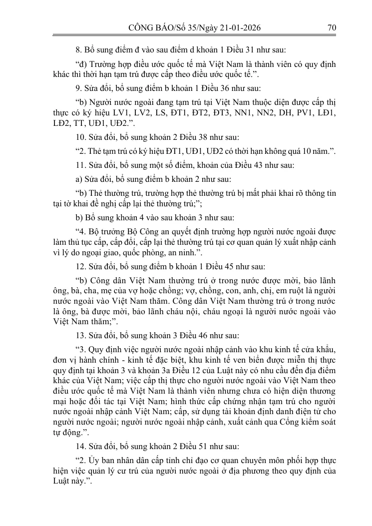 Printed Official Gazette page with amended articles on the card symbol list and on citizens who invite relatives to Vietnam.